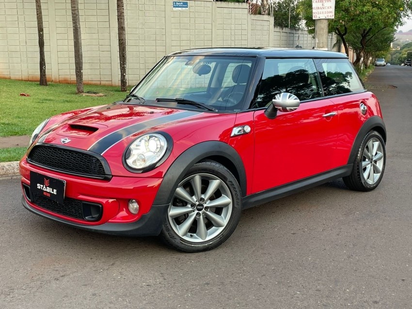 //www.autoline.com.br/carro/mini/cooper-coupe-16-16vat-122cv-2p-gas-aut-basico/2013/ribeirao-preto-sp/23641661