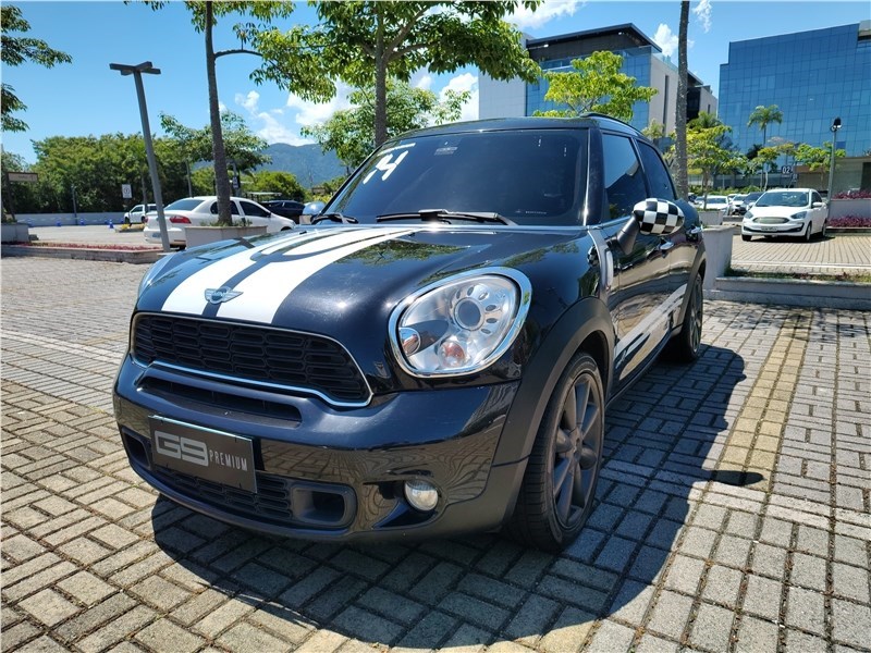 //www.autoline.com.br/carro/mini/cooper-16-countryman-s-all4-top-awd-16v-gasolina-4p/2014/rio-de-janeiro-rj/24492606