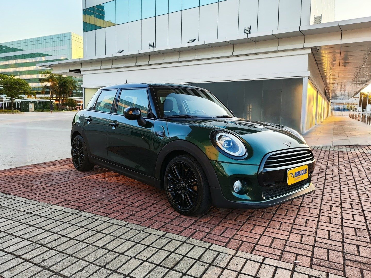 //www.autoline.com.br/carro/mini/cooper-15-12v-gasolina-4p-turbo-automatizado/2019/rio-de-janeiro-rj/24499418