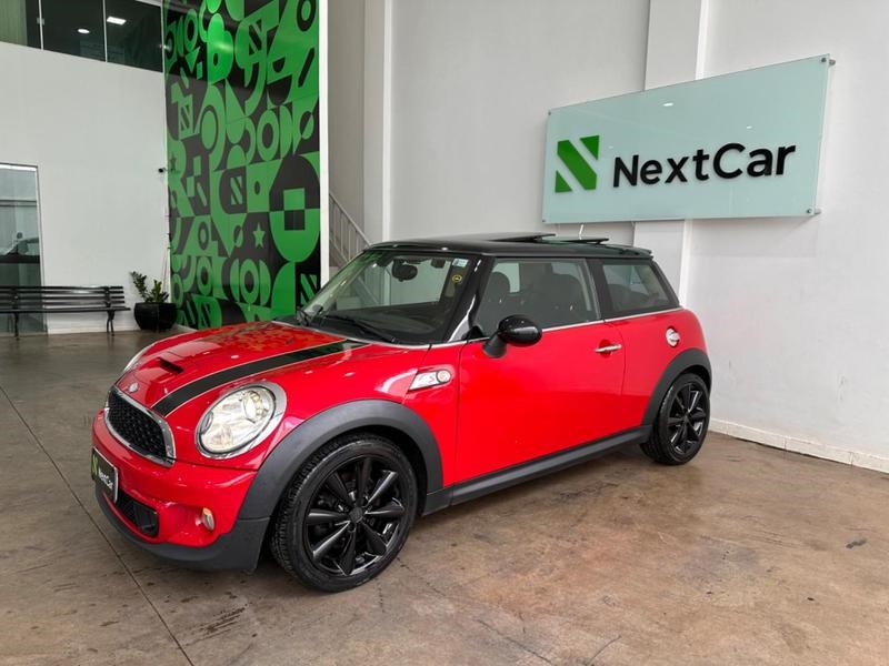 //www.autoline.com.br/carro/mini/cooper-16-s-16v-gasolina-2p-turbo-automatico/2012/brasilia-df/24913726