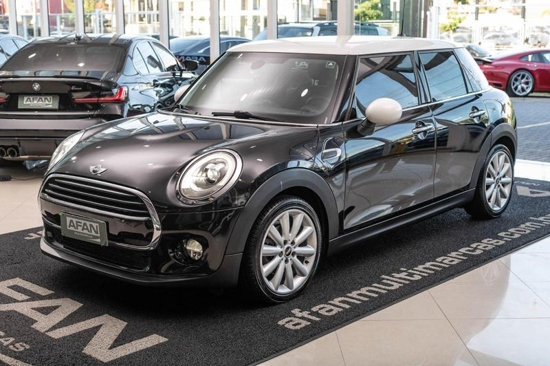 //www.autoline.com.br/carro/mini/cooper-15-12v-gasolina-4p-automatizado/2018/curitiba-pr/25012924