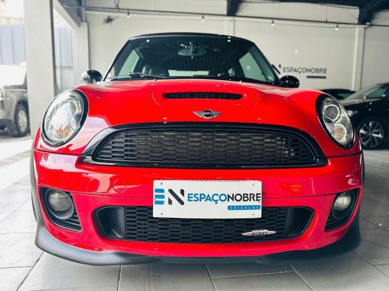 //www.autoline.com.br/carro/mini/one-16-16v-gasolina-2p-manual/2013/curitiba-pr/24989518