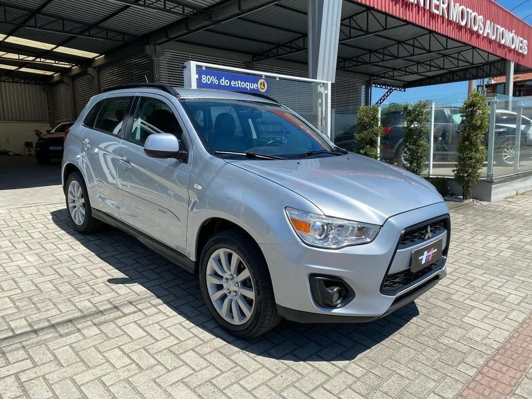 //www.autoline.com.br/carro/mitsubishi/asx-20-16v-gasolina-4p-4x4-cvt/2016/capivari-de-baixo-sc/23210361