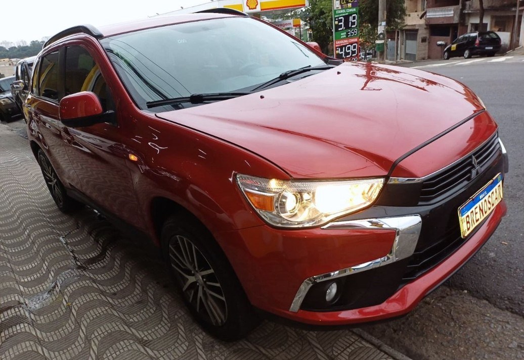//www.autoline.com.br/carro/mitsubishi/asx-20-16v-flex-4p-cvt/2018/sao-paulo-sp/23876680
