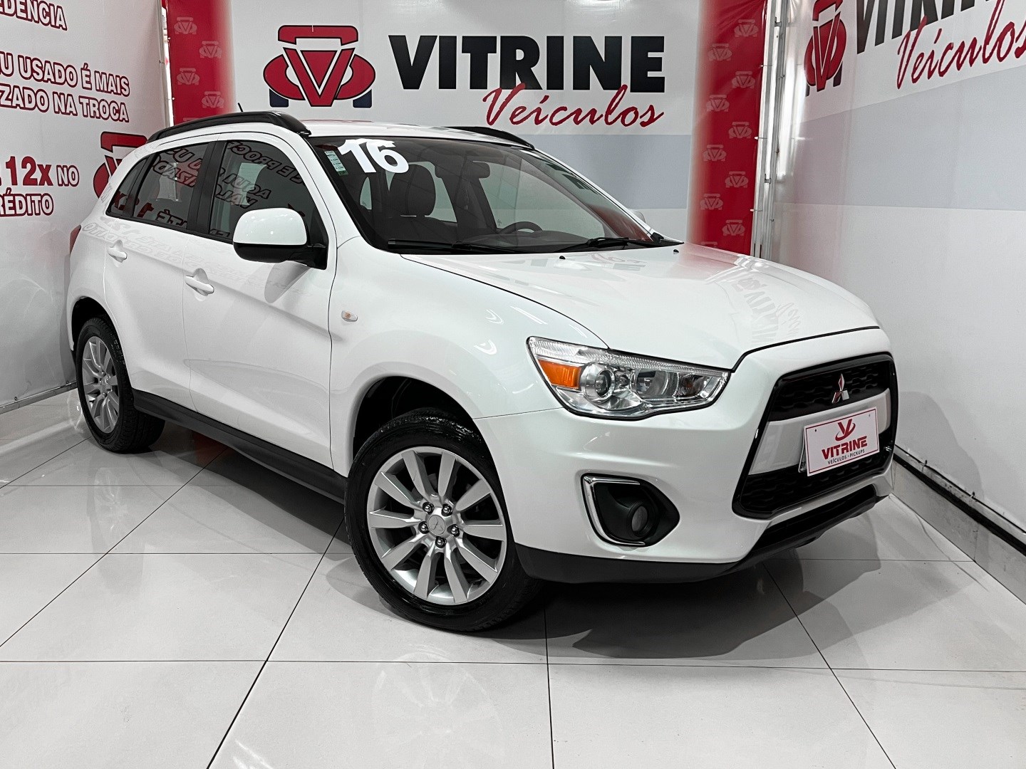 //www.autoline.com.br/carro/mitsubishi/asx-20-16v-gasolina-4p-cvt/2016/belo-horizonte-mg/24664604