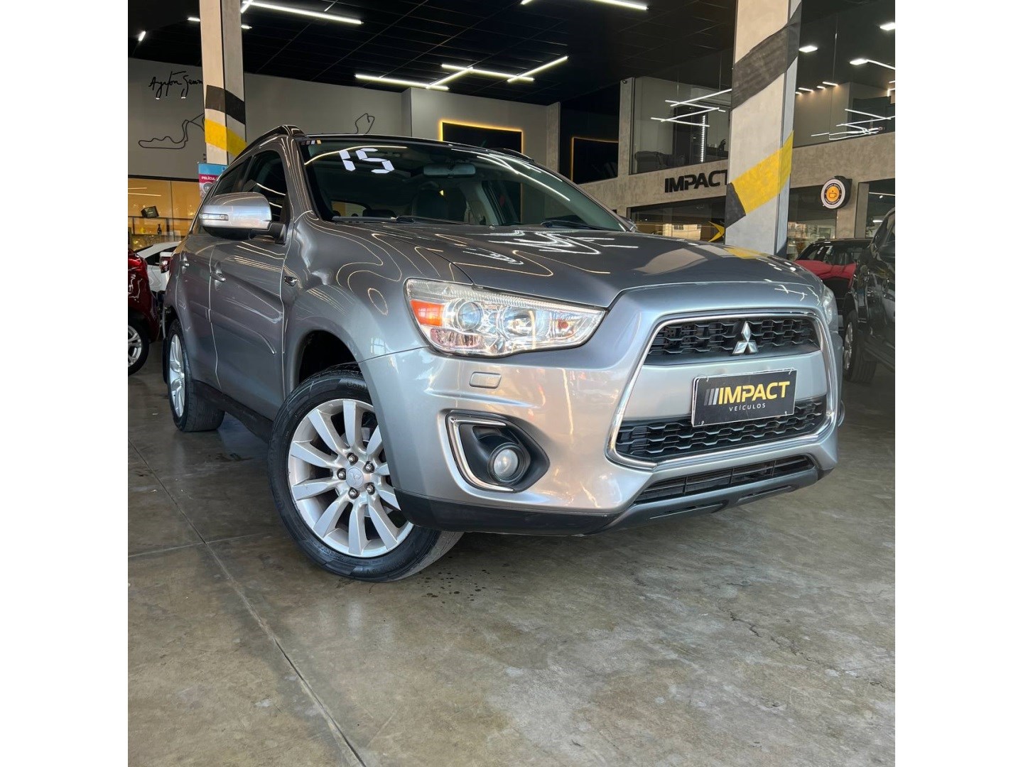 //www.autoline.com.br/carro/mitsubishi/asx-20-16v-gasolina-4p-4x4-cvt/2015/sao-joao-de-meriti-rj/24935344