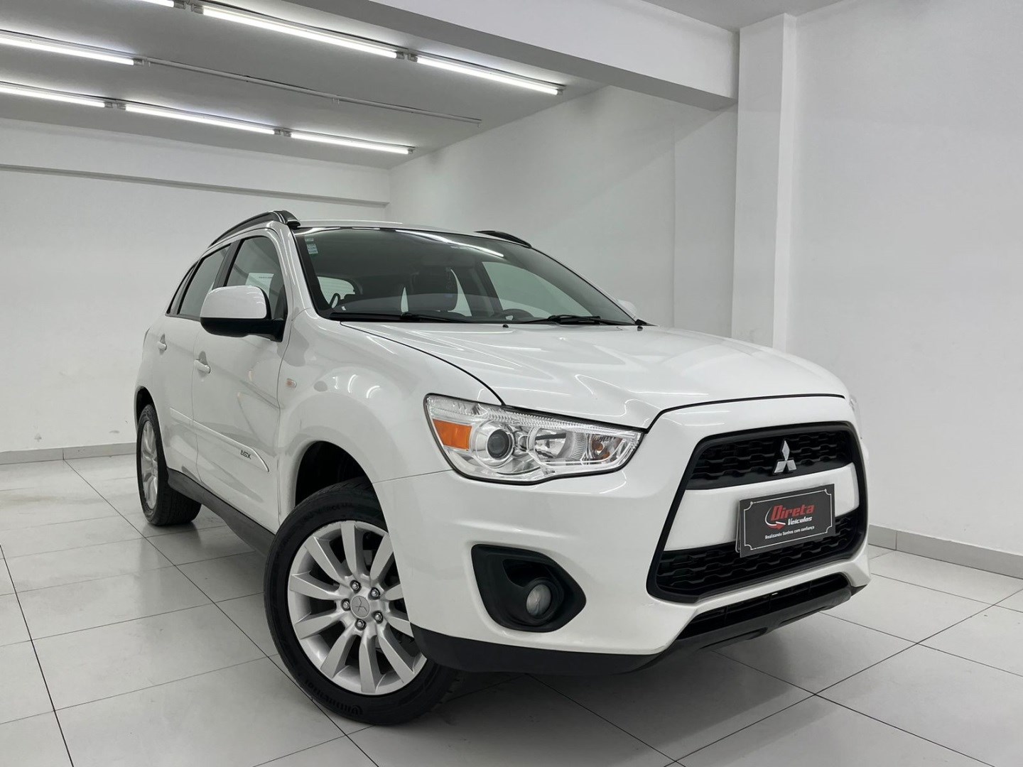 //www.autoline.com.br/carro/mitsubishi/asx-20-fwd-16v-gasolina-4p-manual/2015/belo-horizonte-mg/24963848