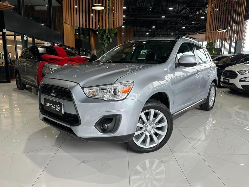 //www.autoline.com.br/carro/mitsubishi/asx-20-16v-gasolina-4p-cvt/2015/santa-cruz-do-sul-rs/24992641