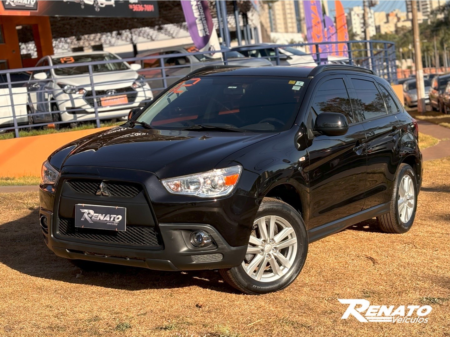 //www.autoline.com.br/carro/mitsubishi/asx-20-fwd-16v-gasolina-4p-cvt/2012/ribeirao-preto-sp/25024008