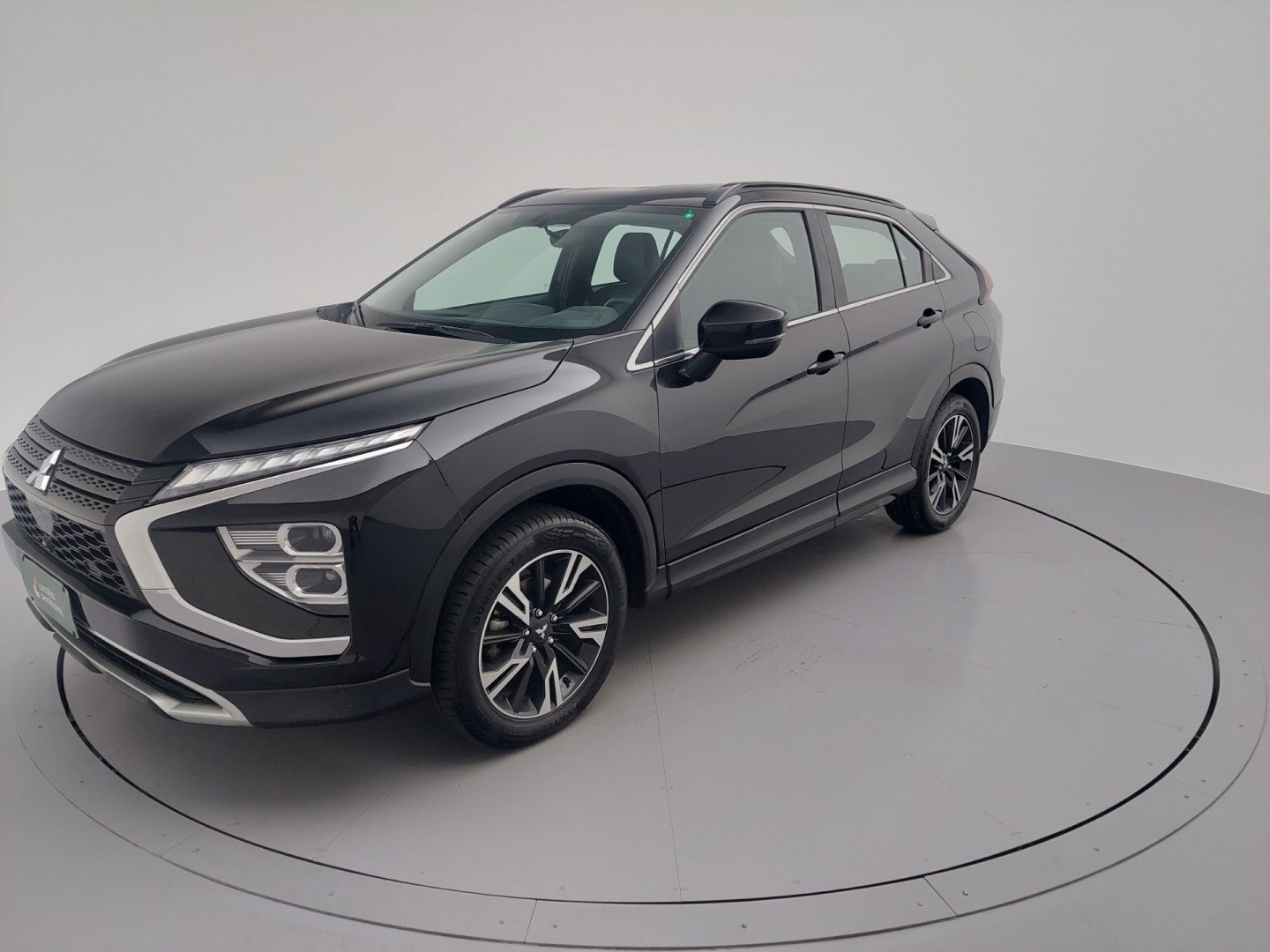 //www.autoline.com.br/carro/mitsubishi/eclipse-cross-15-turbo-hpe-16v-gasolina-4p-automatico/2023/sao-paulo-sp/24723668