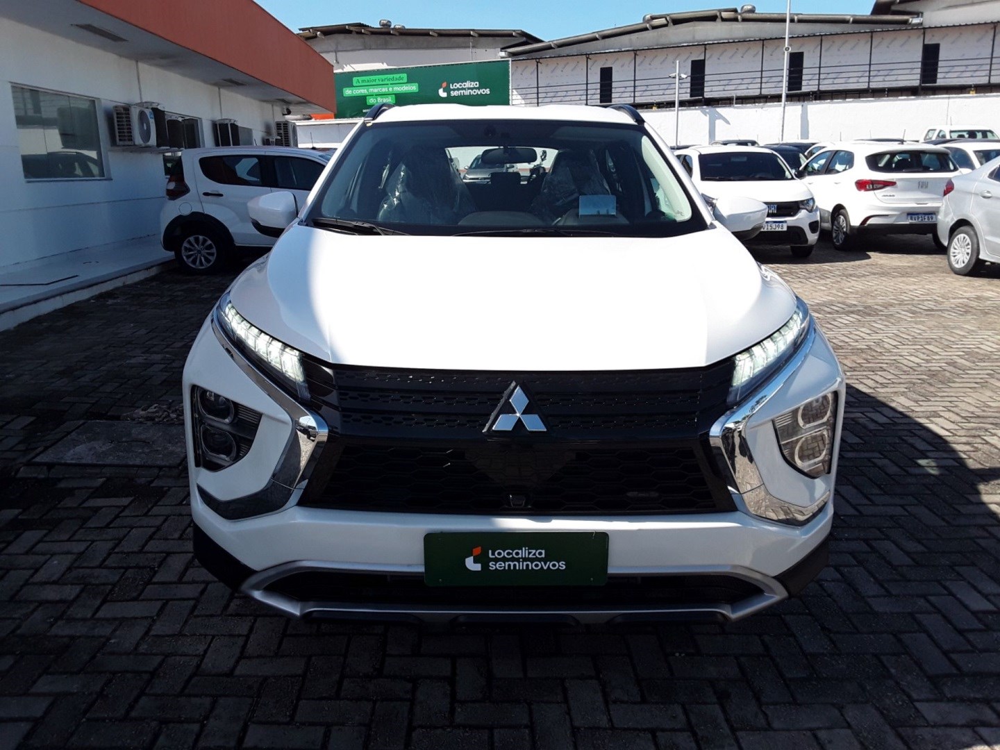 //www.autoline.com.br/carro/mitsubishi/eclipse-cross-15-turbo-hpe-16v-gasolina-4p-automatico/2023/joao-pessoa-pb/24955531