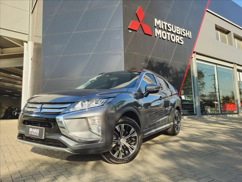 //www.autoline.com.br/carro/mitsubishi/eclipse-cross-15-turbo-hpe-16v-gasolina-4p-automatico/2022/sao-paulo-sp/24970680