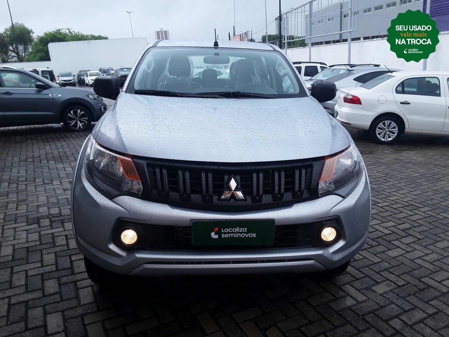 //www.autoline.com.br/carro/mitsubishi/l200-triton-24-gl-16v-diesel-4p-4x4-turbo-manual/2023/joao-pessoa-pb/24093047