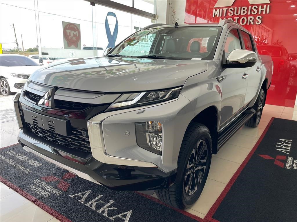 //www.autoline.com.br/carro/mitsubishi/l200-triton-sport-24-gls-diesel-4p-4x4-turbo-automatico/2025/sete-lagoas-mg/23624742