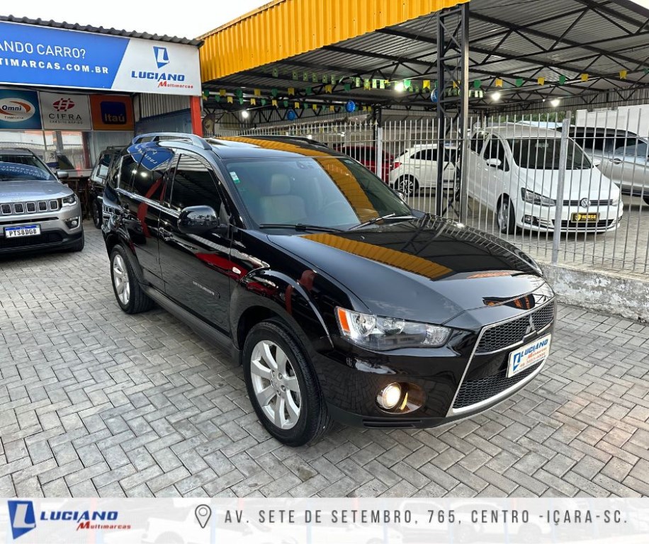 //www.autoline.com.br/carro/mitsubishi/outlander-30-v6-gt-24v-gasolina-4p-4x4-automatico/2012/icara-sc/24327036