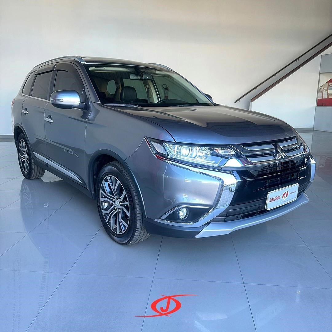//www.autoline.com.br/carro/mitsubishi/outlander-20-16v-gasolina-4p-cvt/2017/criciuma-sc/24460069