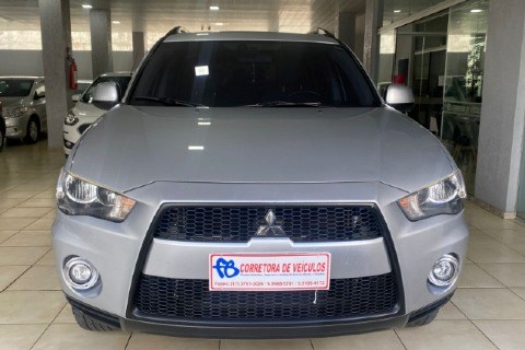 //www.autoline.com.br/carro/mitsubishi/outlander-20-16v-gasolina-4p-automatico/2012/garanhuns-pe/24780786