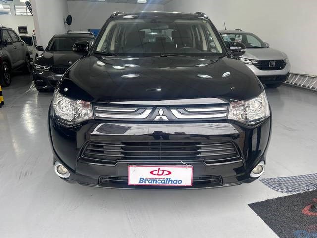 //www.autoline.com.br/carro/mitsubishi/outlander-20-16v-gasolina-4p-cvt/2015/santos-sp/24847492