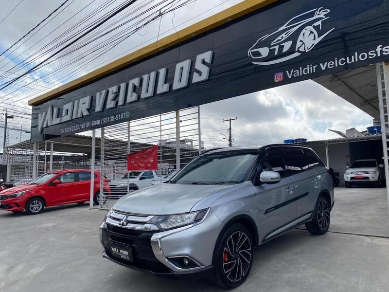 //www.autoline.com.br/carro/mitsubishi/outlander-20-16v-gasolina-4p-cvt/2016/feira-de-santana-ba/24910931