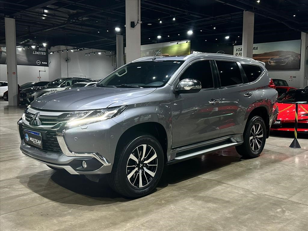 //www.autoline.com.br/carro/mitsubishi/pajero-sport-24-hpe-top-16v-diesel-4p-4x4-turbo-automatico/2020/vila-velha-es/23895818