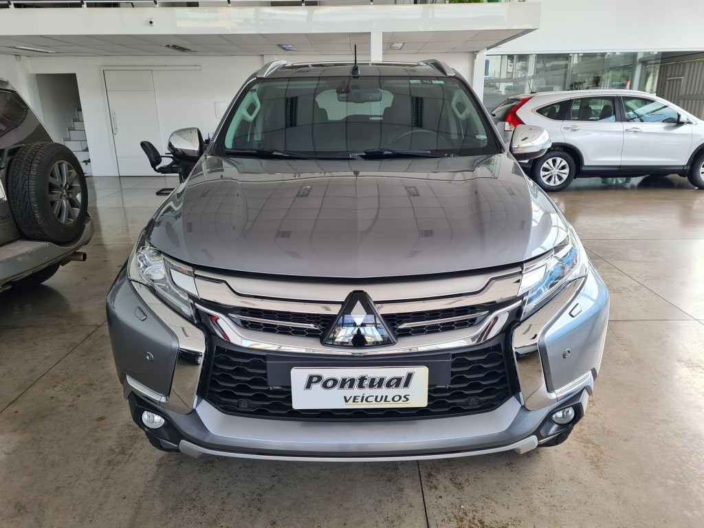 //www.autoline.com.br/carro/mitsubishi/pajero-sport-24-hpe-top-16v-diesel-4p-4x4-turbo-automatico/2020/francisco-beltrao-pr/24312288
