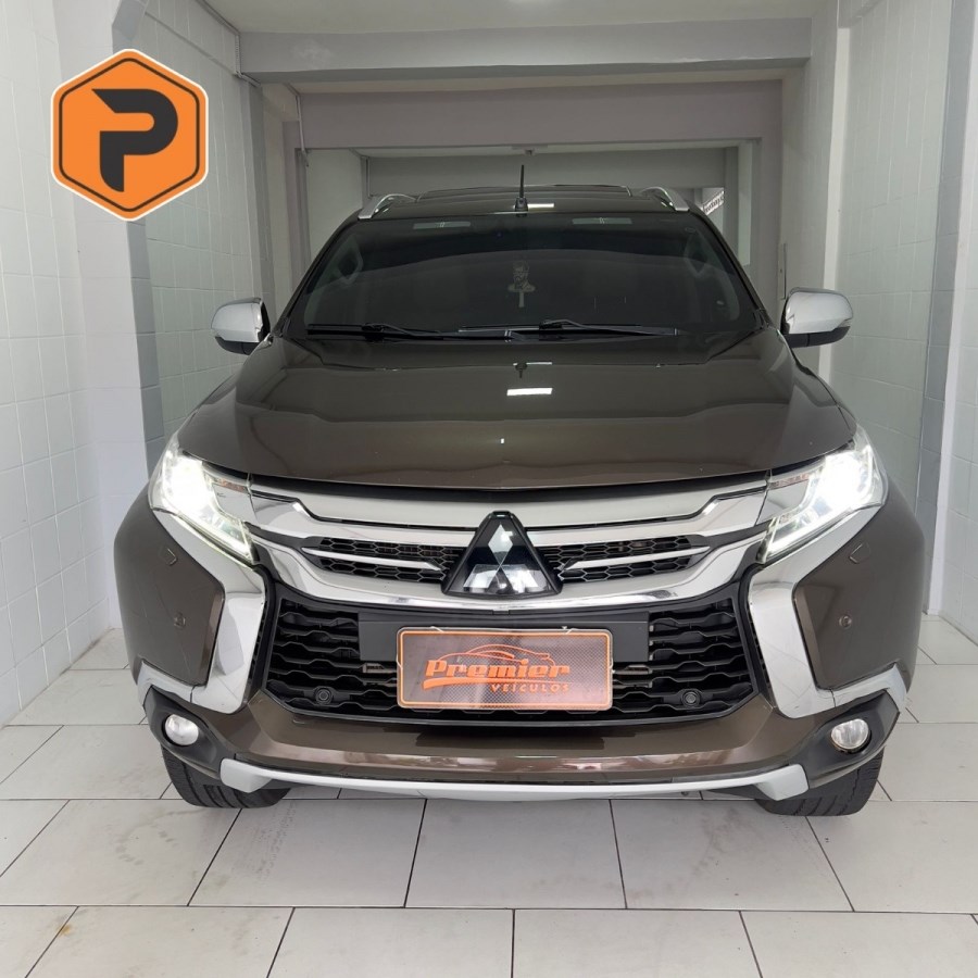 //www.autoline.com.br/carro/mitsubishi/pajero-sport-24-hpe-top-16v-diesel-4p-4x4-turbo-automatico/2020/belem-pa/24743215