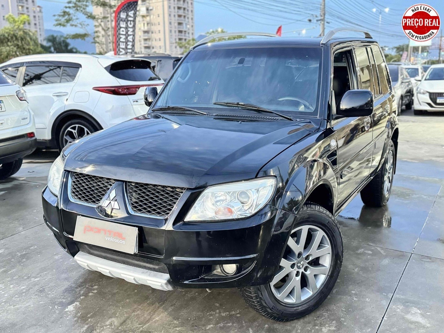 //www.autoline.com.br/carro/mitsubishi/pajero-tr4-20-16v-flex-4p-automatico/2012/rio-de-janeiro-rj/24128694