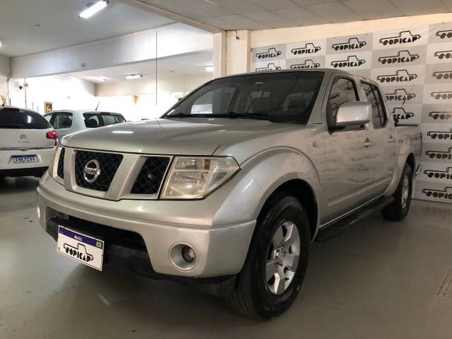 //www.autoline.com.br/carro/nissan/frontier-25-cd-xe-16v-diesel-4p-turbo-manual/2012/lins-sp/20061056