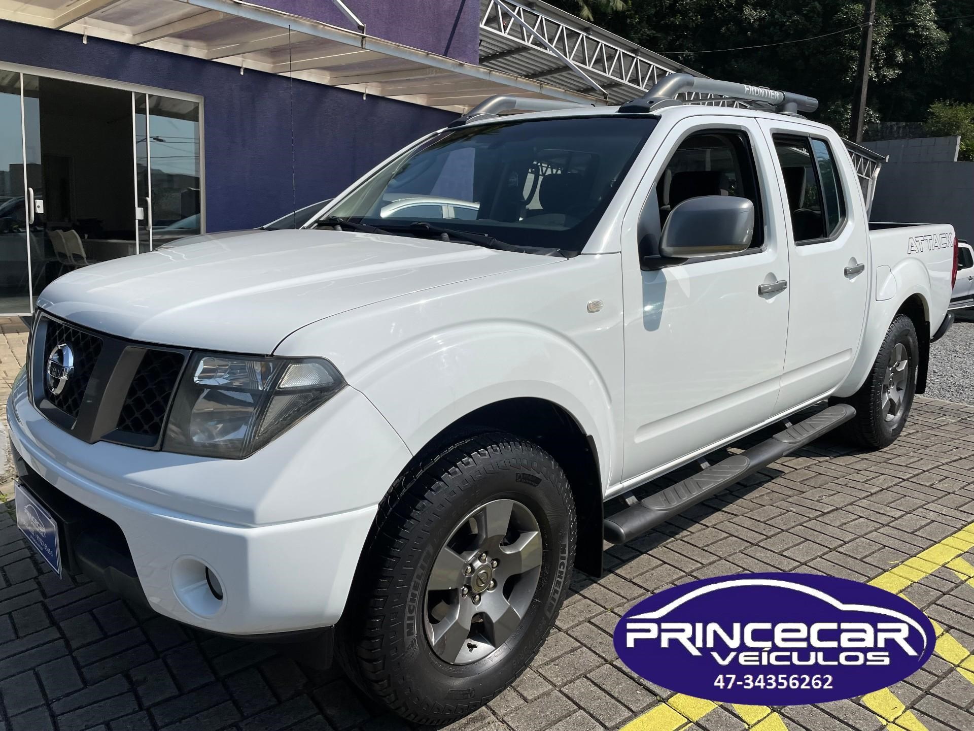 //www.autoline.com.br/carro/nissan/frontier-25-cd-se-attack-16v-diesel-4p-4x4-turbo-manua/2012/joinville-sc/21222956