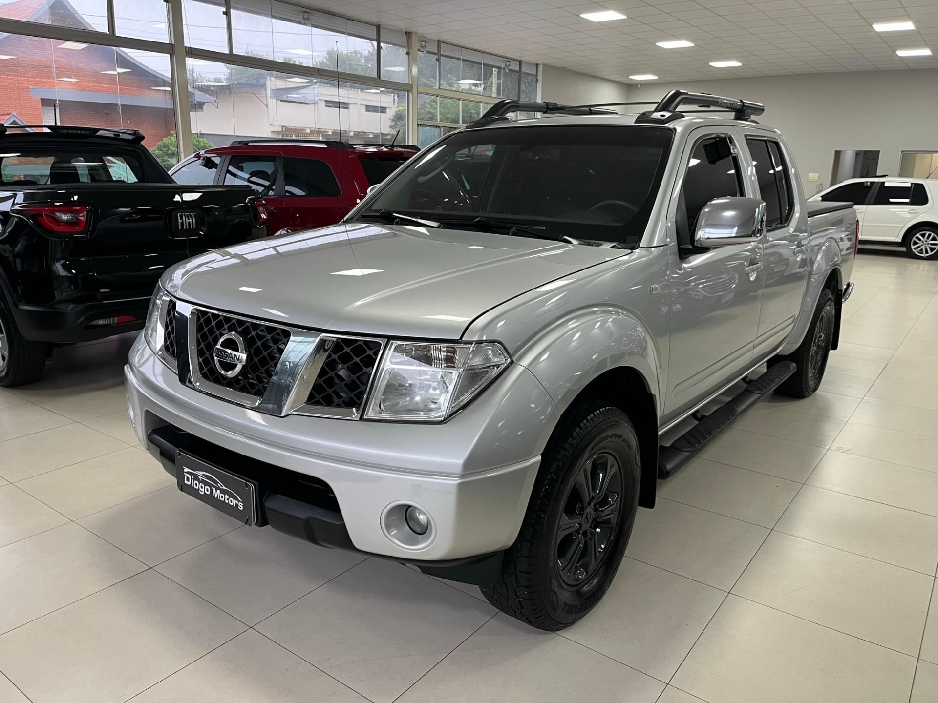 //www.autoline.com.br/carro/nissan/frontier-25-cd-le-16v-diesel-4p-4x4-turbo-automatico/2012/cerro-largo-rs/24294883
