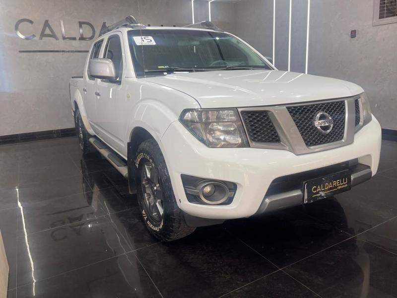 //www.autoline.com.br/carro/nissan/frontier-25-cd-sv-attack-16v-diesel-4p-turbo-manual/2015/londrina-pr/24321150