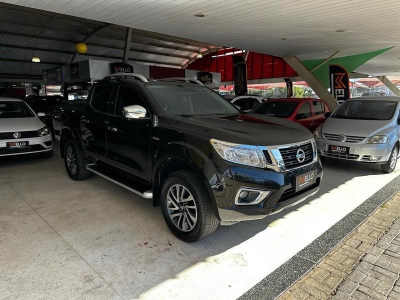 //www.autoline.com.br/carro/nissan/frontier-23-cd-le-16v-diesel-4p-4x4-turbo-automatico/2021/aparecida-de-goiania-go/24451848