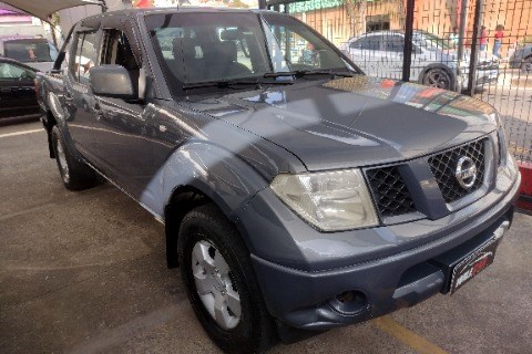 //www.autoline.com.br/carro/nissan/frontier-25-cd-xe-16v-diesel-4p-turbo-manual/2012/vinhedo-sp/24512645