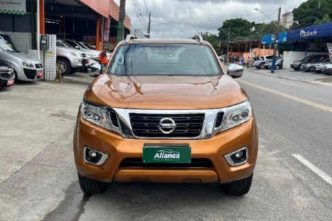 //www.autoline.com.br/carro/nissan/frontier-23-cd-le-16v-diesel-4p-4x4-turbo-automatico/2017/recife-pe/24572313