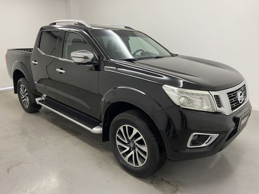 //www.autoline.com.br/carro/nissan/frontier-23-cd-le-16v-diesel-4p-4x4-turbo-automatico/2019/brasilia-df/24594431