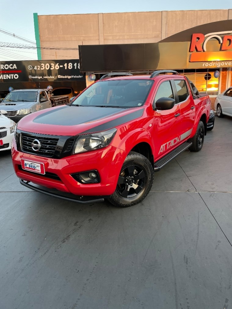 //www.autoline.com.br/carro/nissan/frontier-23-cd-attack-16v-diesel-4p-4x4-turbo-automati/2019/guarapuava-pr/24923653