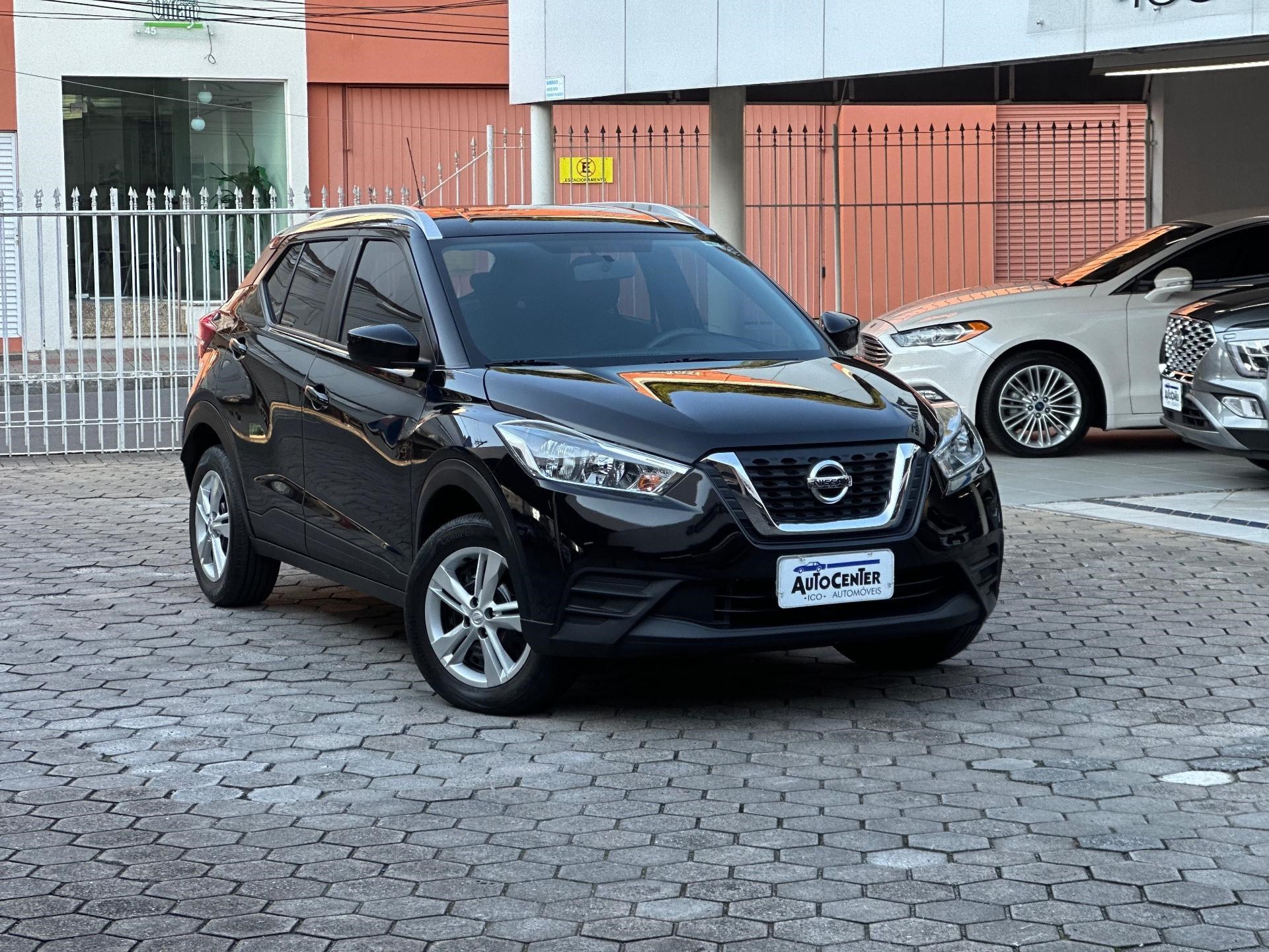 //www.autoline.com.br/carro/nissan/kicks-16-s-16v-flex-4p-manual/2019/blumenau-sc/24042931