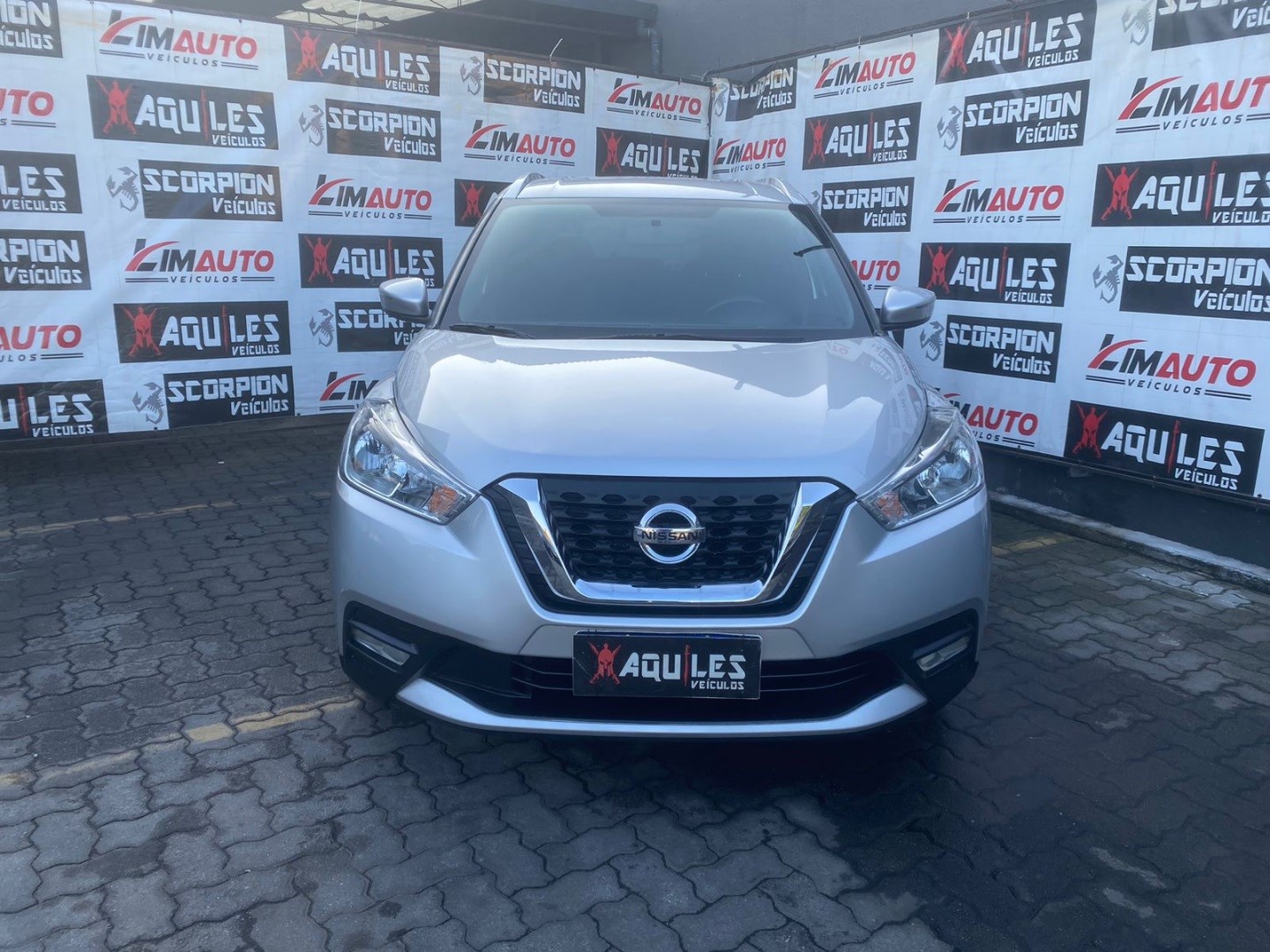 //www.autoline.com.br/carro/nissan/kicks-16-sv-16v-flex-4p-cvt/2021/rio-de-janeiro-rj/24490726