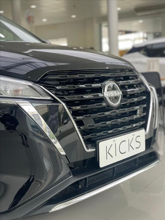 //www.autoline.com.br/carro/nissan/kicks-16-advance-16v-flex-4p-cvt/2024/rio-de-janeiro-rj/24596929