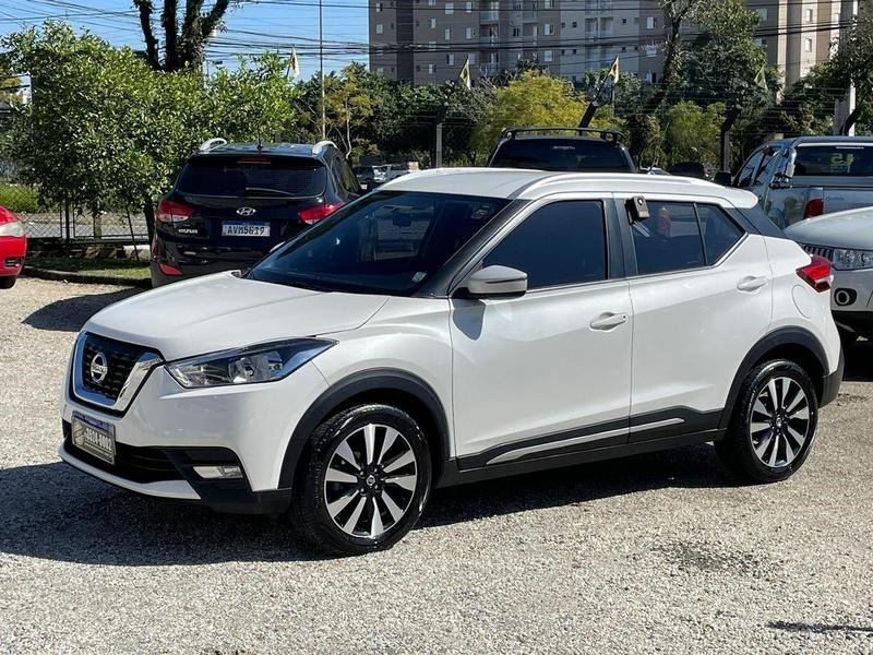 //www.autoline.com.br/carro/nissan/kicks-16-sv-16v-flex-4p-cvt/2019/curitiba-pr/24884770