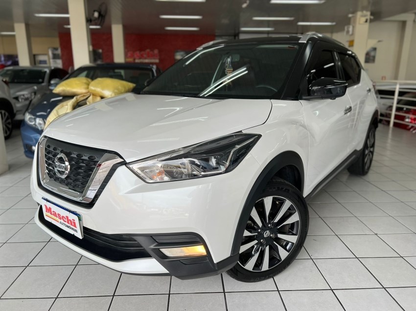//www.autoline.com.br/carro/nissan/kicks-16-sl-16v-flex-4p-cvt/2020/caxias-do-sul-rs/24971864