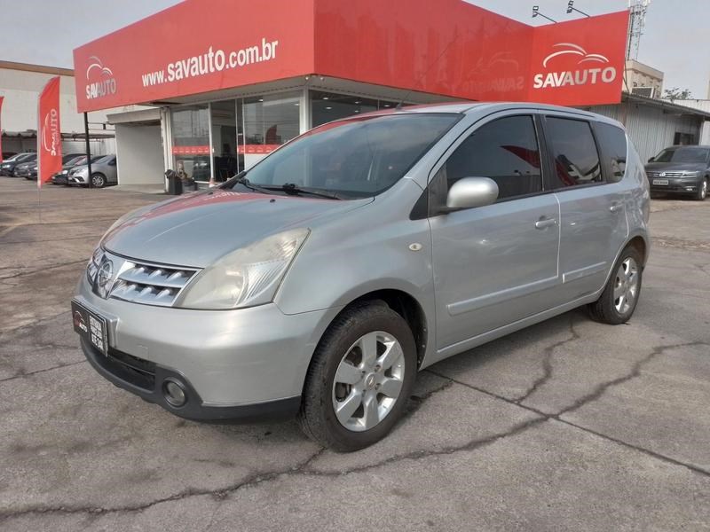 //www.autoline.com.br/carro/nissan/livina-16-sl-16v-flex-4p-manual/2010/porto-alegre-rs/24971415