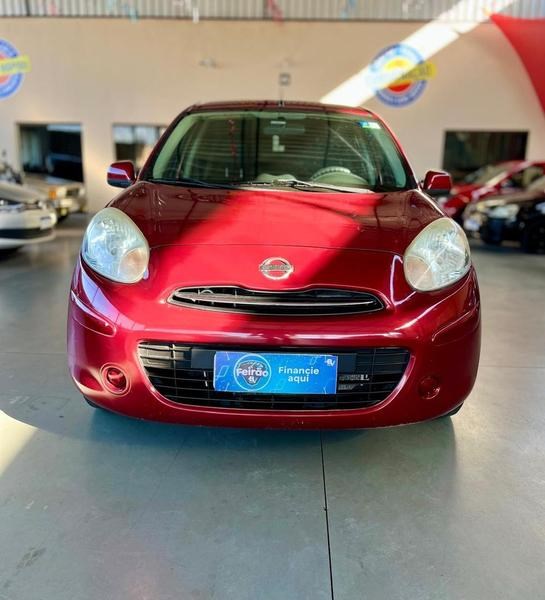 //www.autoline.com.br/carro/nissan/march-16-sv-16v-flex-4p-manual/2012/araxa-mg/23938598