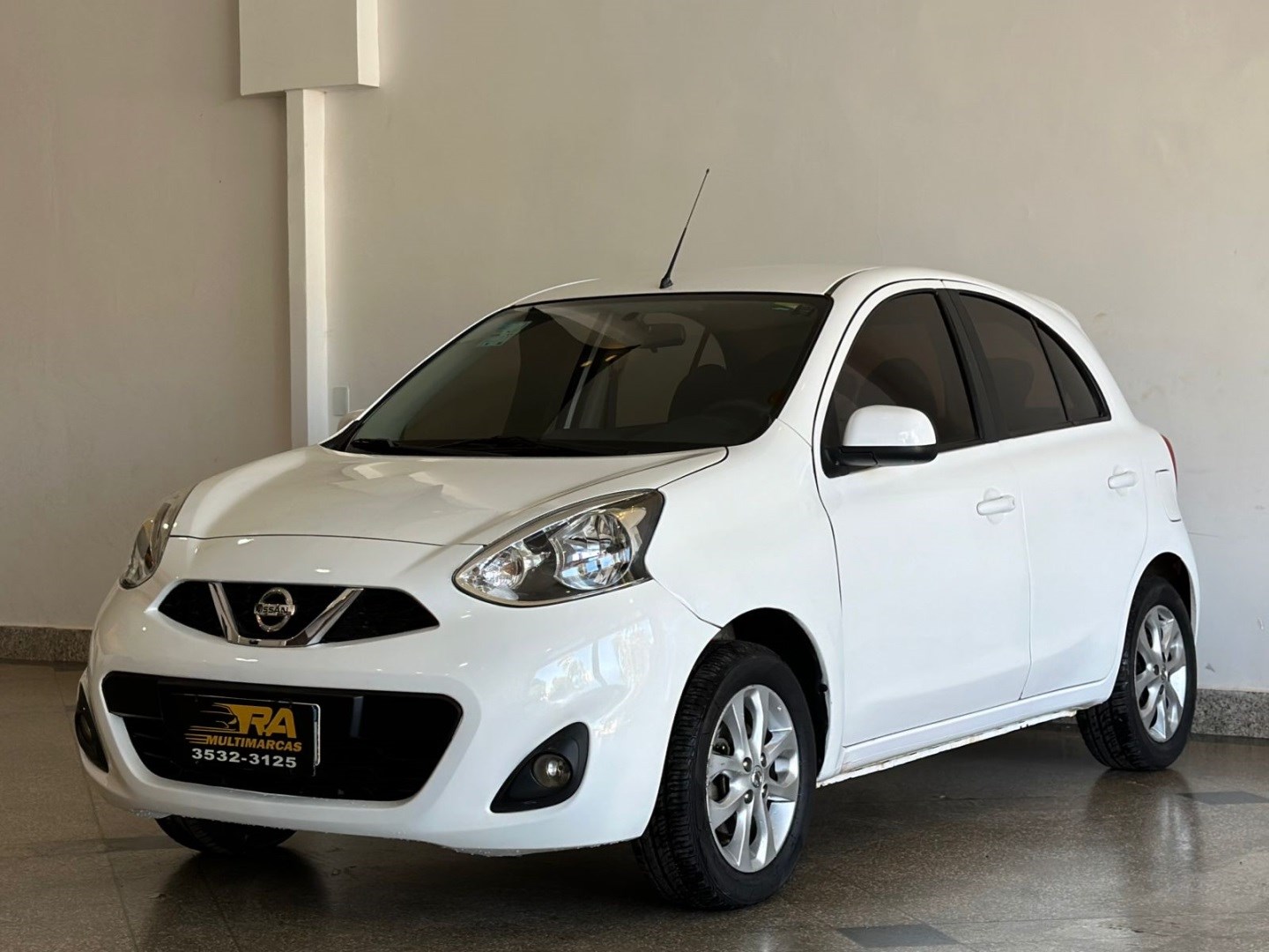 //www.autoline.com.br/carro/nissan/march-16-sv-16v-flex-4p-manual/2019/brasilia-df/24805210