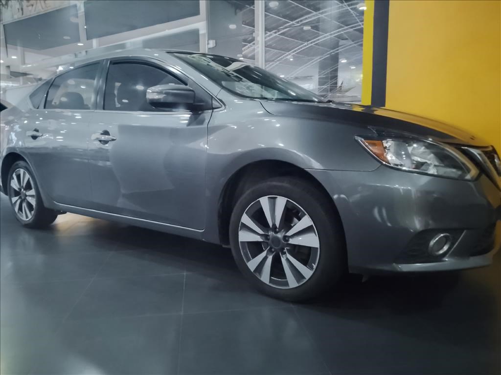 //www.autoline.com.br/carro/nissan/sentra-20-sv-16v-flex-4p-cvt/2018/rio-de-janeiro-rj/24245006