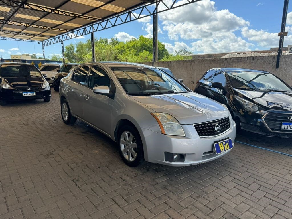 //www.autoline.com.br/carro/nissan/sentra-20-s-16v-gasolina-4p-cvt/2008/gravatai-rs/24809074