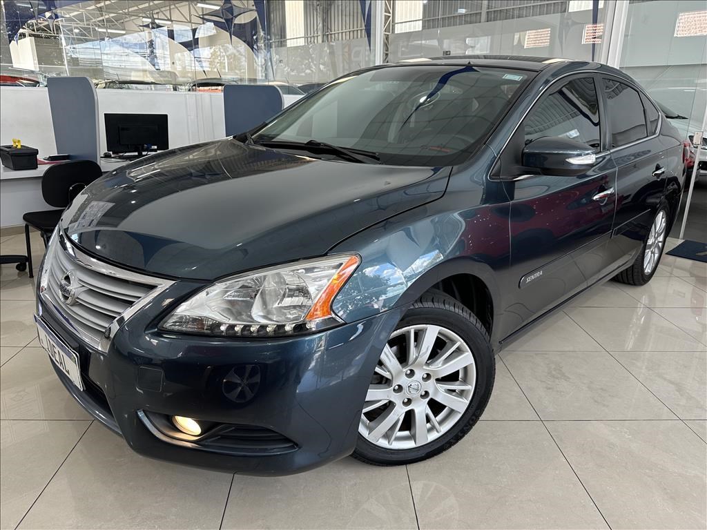 //www.autoline.com.br/carro/nissan/sentra-20-sl-16v-flex-4p-cvt/2015/campinas-sp/24986801