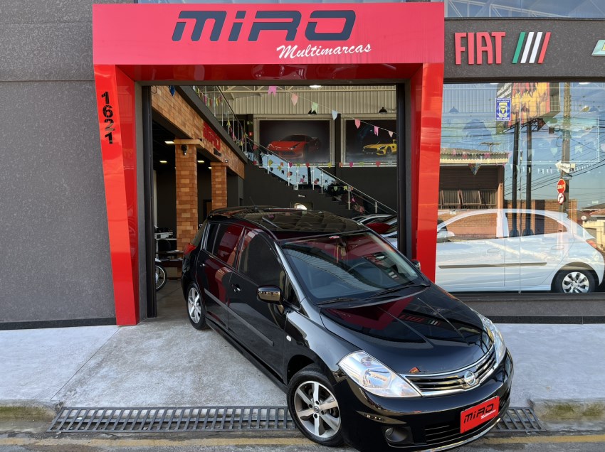 //www.autoline.com.br/carro/nissan/tiida-18-hatch-sl-16v-flex-4p-manual/2013/ponta-grossa-pr/24771680