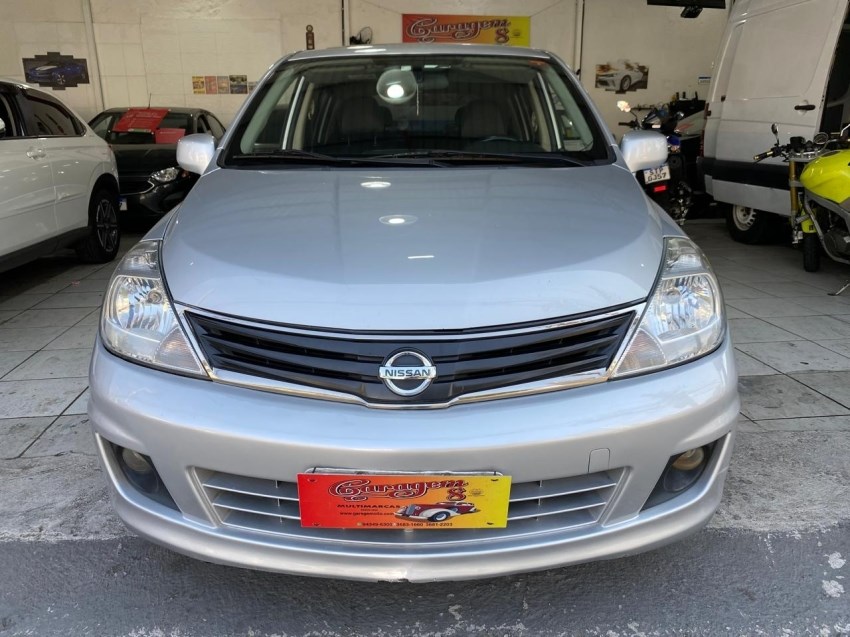 //www.autoline.com.br/carro/nissan/tiida-18-hatch-sl-16v-flex-4p-automatico/2012/osasco-sp/24867777