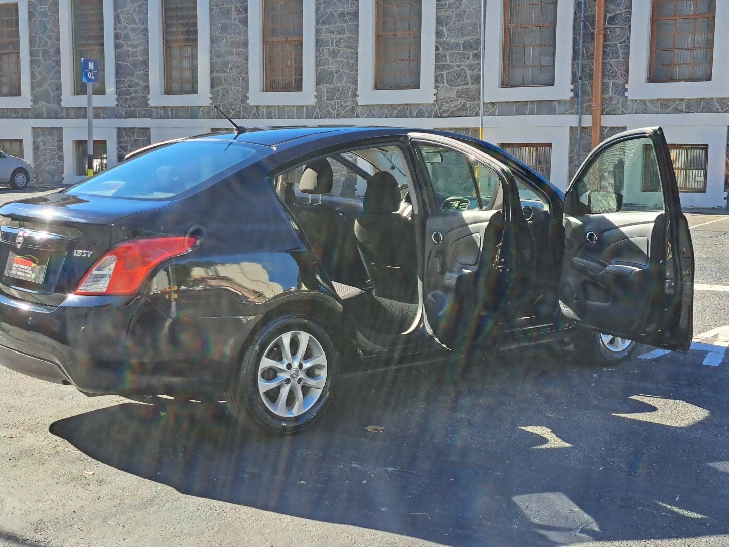 //www.autoline.com.br/carro/nissan/versa-16-sv-16v-flex-4p-manual/2016/rio-de-janeiro-rj/23784852